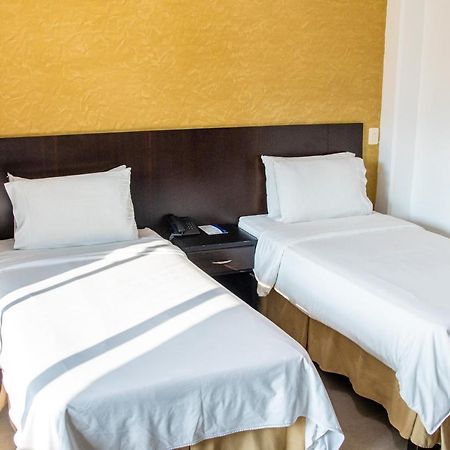 Hotel Tangara Dosquebradas Buitenkant foto