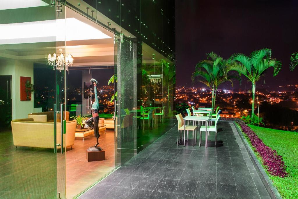 Hotel Tangara Dosquebradas Buitenkant foto